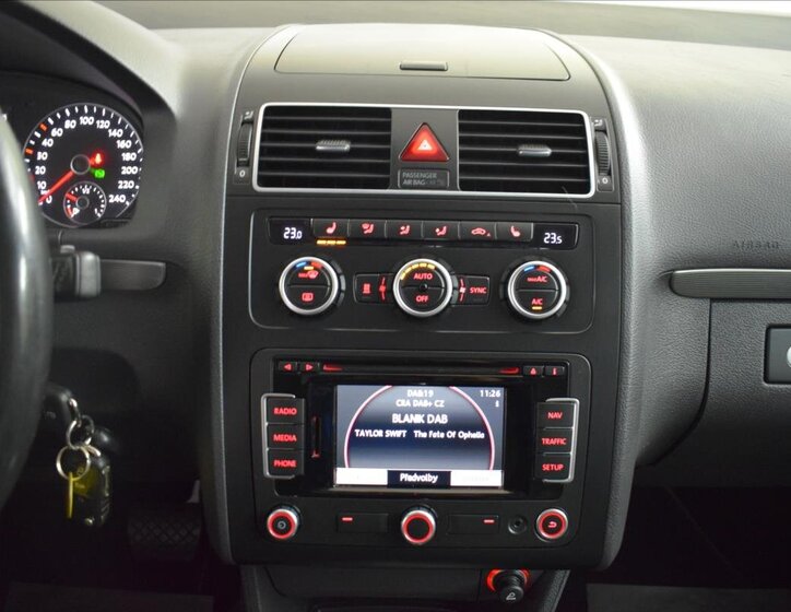 Volkswagen Touran MPV 2,0 l 103 kw