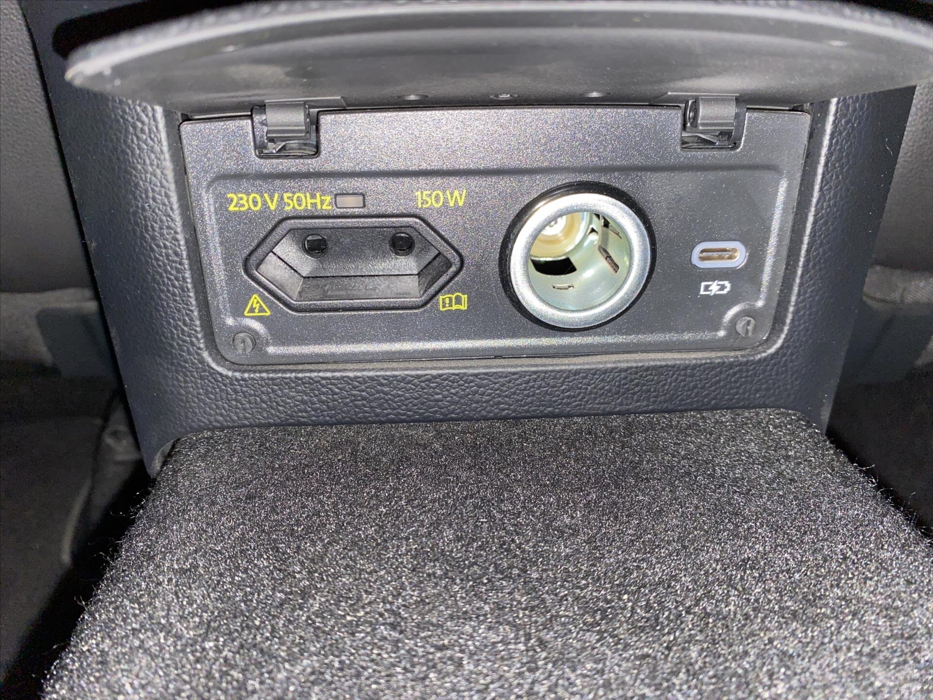 Volkswagen Passat Kombi 2,0 l 206 kw