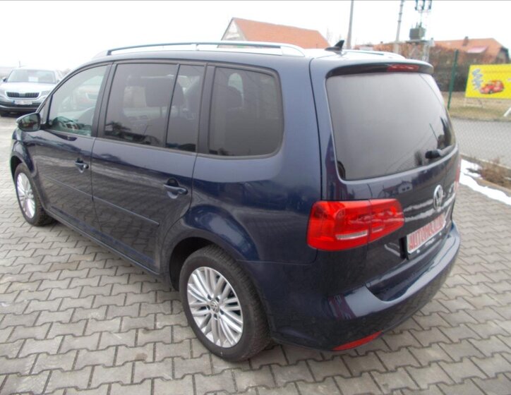 Volkswagen Touran MPV 2,0 l 103 kw