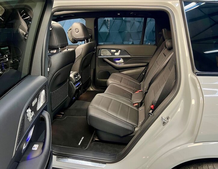 Mercedes-Benz GLS 11