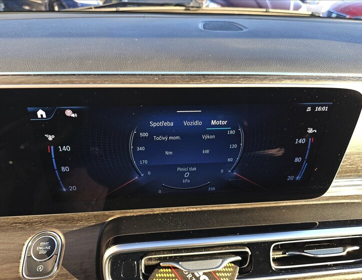 Mercedes-Benz Třídy V Kombi 2,0 l 174 kw