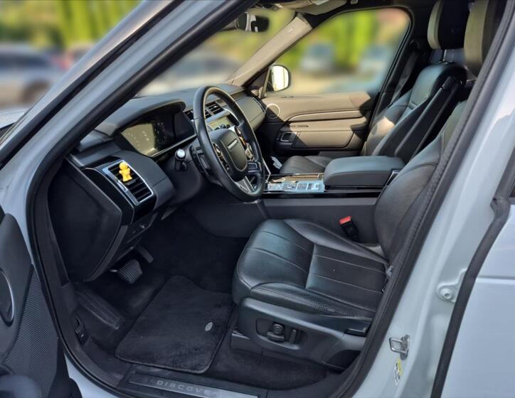 Land Rover Discovery 7