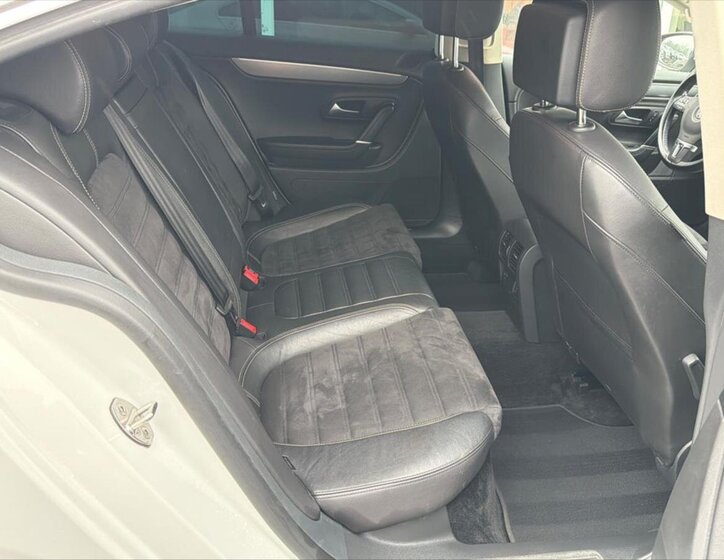 Volkswagen CC Sedan / Limuzína 2,0 l 130 kw