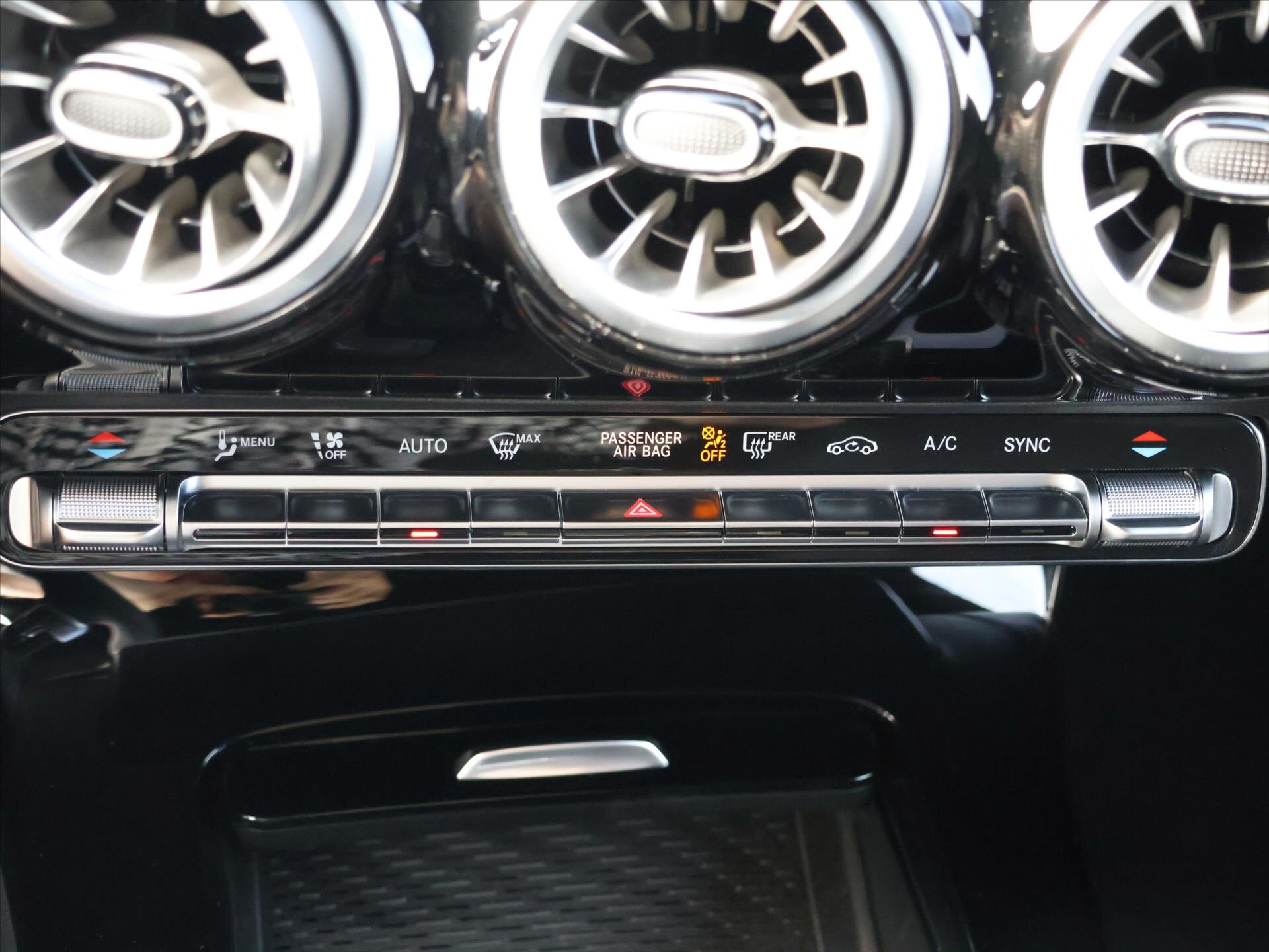 Mercedes-Benz CLA Kupé 1,3 l 120 kw