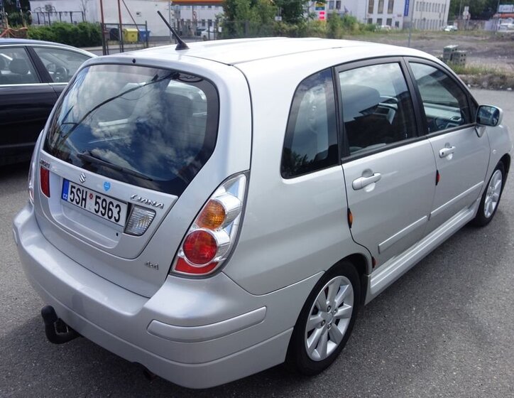 Suzuki Ignis Hatchback 1,6 l 78 kw