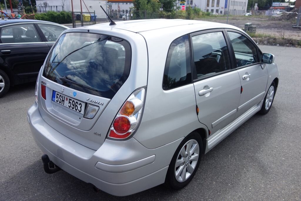 Suzuki Ignis Hatchback 1,6 l 78 kw