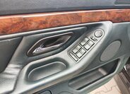 BMW Řada 7 Sedan / Limuzína 2,8 l 142 kw