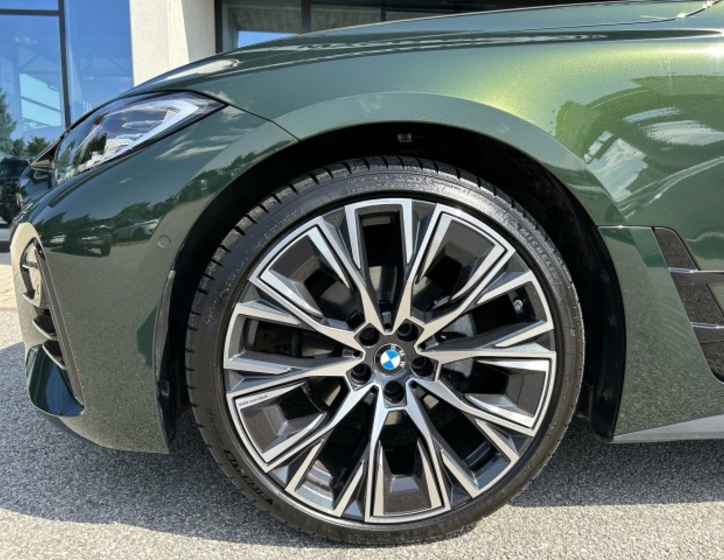 BMW Řada 4 8
