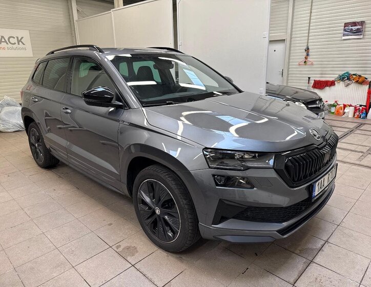 Škoda Karoq SUV 1,5 l 110 kw