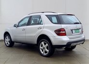 Mercedes-Benz Třídy M SUV / Terénní 3,0 l 165 kw