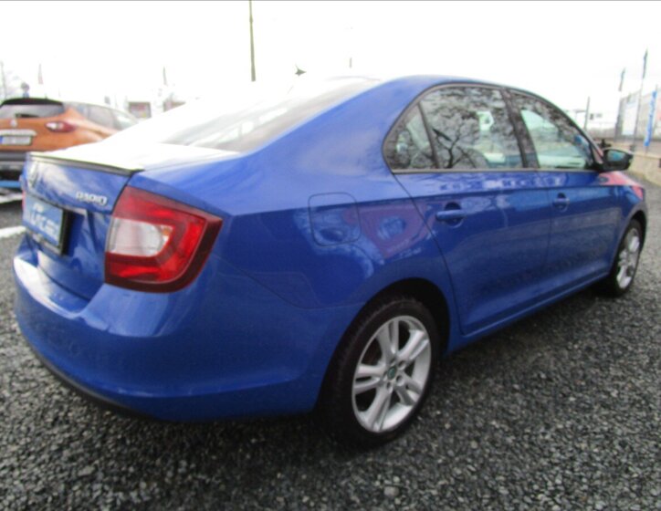 Škoda Rapid Sedan 999,0 70 kw