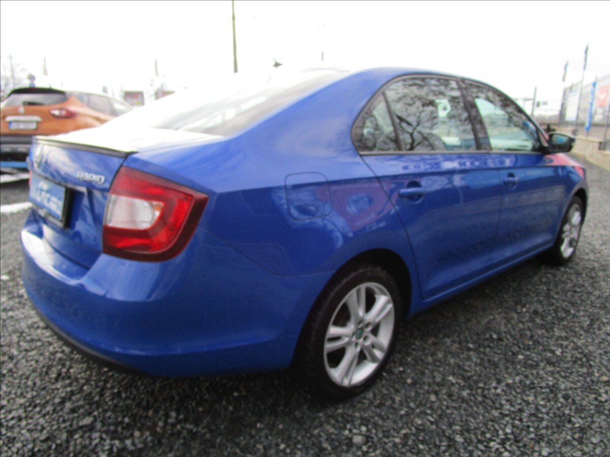 Škoda Rapid Sedan 999,0 70 kw
