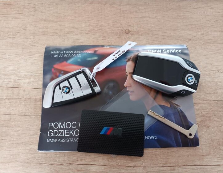 BMW X7 SUV / Terénní 4,4 l 390 kw