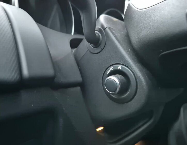 Jaguar F-Type Kupé 2,0 l 221 kw