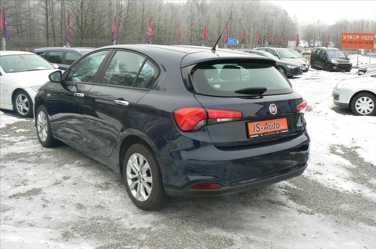 Fiat Tipo Hatchback 1,2 l 70 kw
