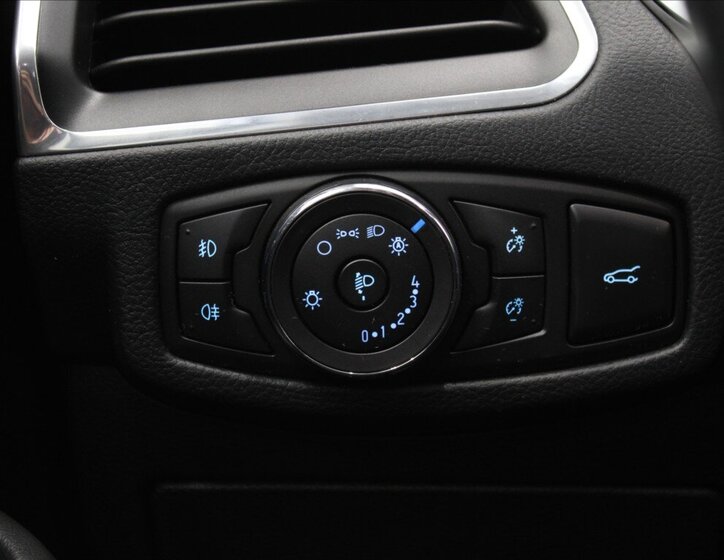 Ford S-MAX MPV 2,0 l 132 kw