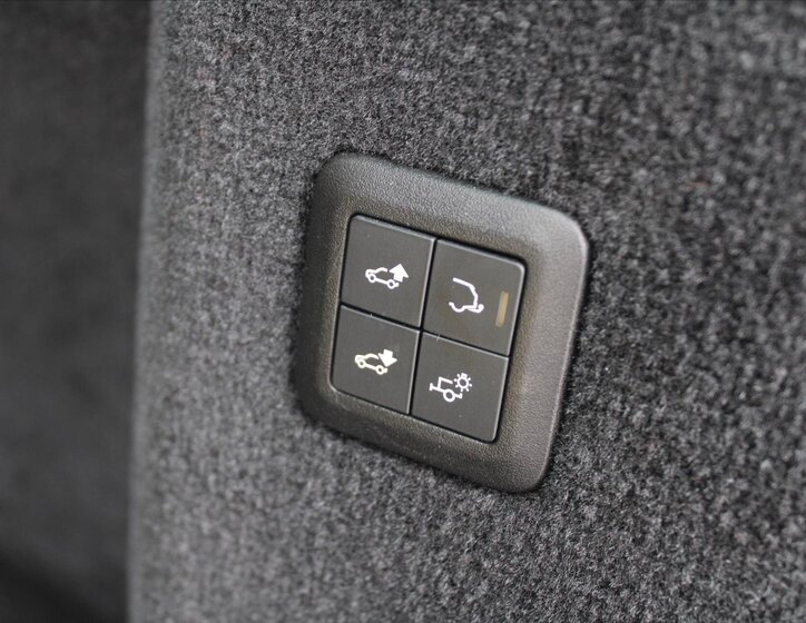 Land Rover Range Rover Sport SUV / Terénní 3,0 l 225 kw