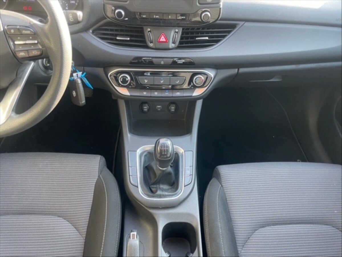 Hyundai i30 Kombi 998,0 88 kw