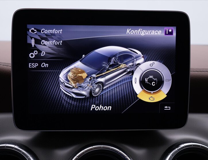 Mercedes-Benz CLA Sedan 2,0 l 280 kw