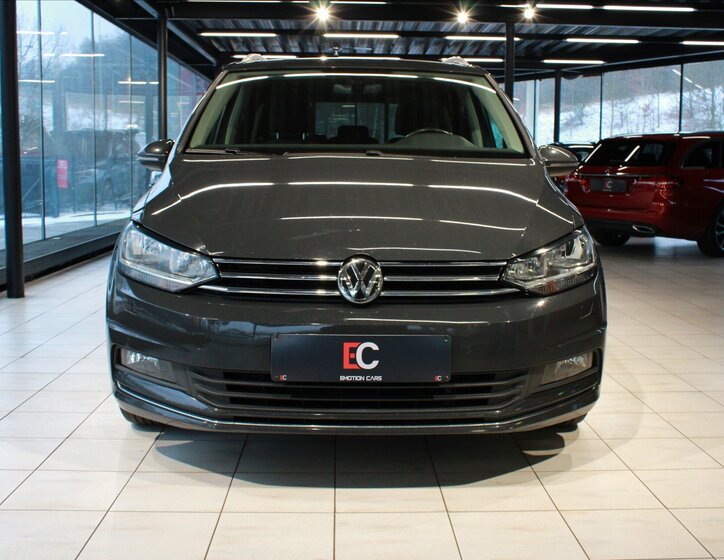 Volkswagen Touran MPV 1,5 l 110 kw