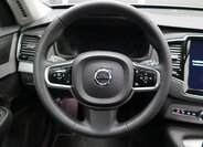 Volvo XC90 SUV / Terénní 2,0 l 173 kw