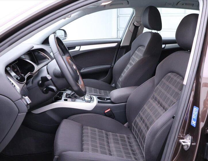 Audi A4 Kombi 2,0 l 110 kw