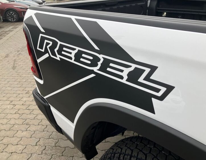 Dodge RAM Pick-up 3,0 l 313 kw