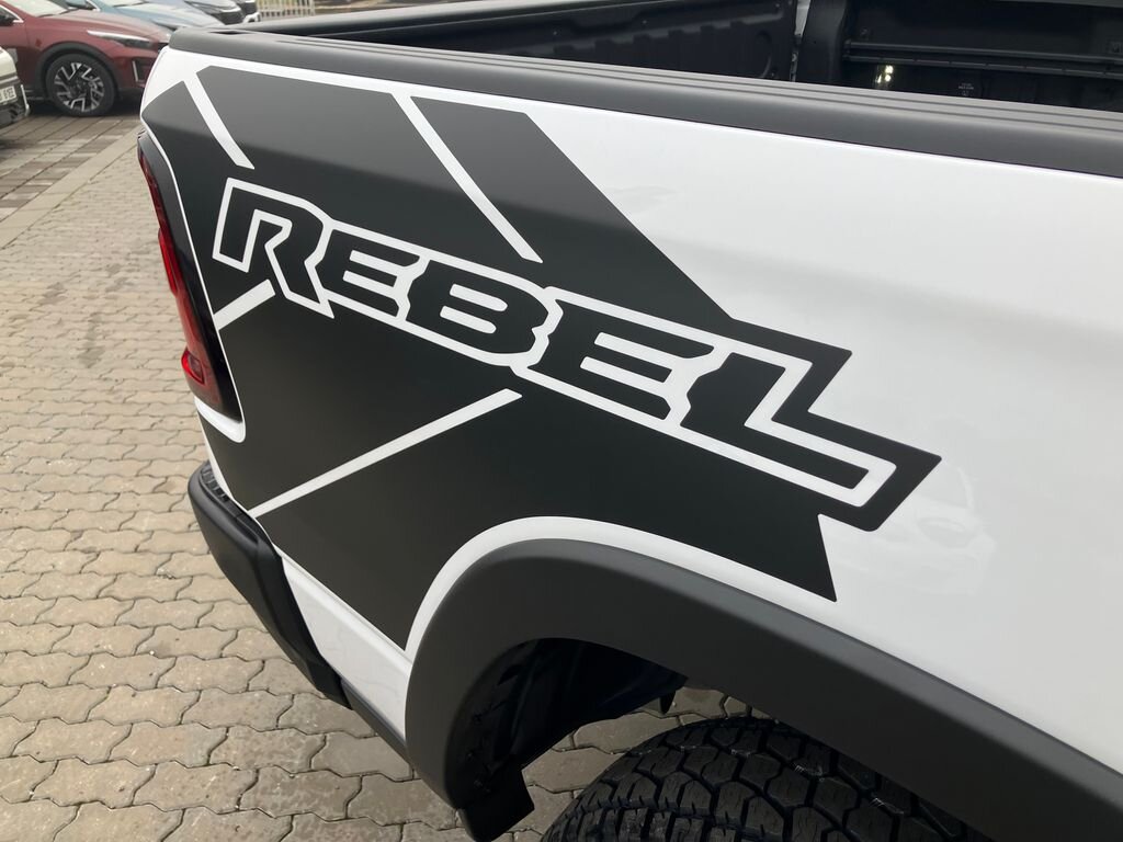 Dodge RAM Pick-up 3,0 l 313 kw