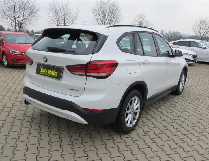 BMW X1 9