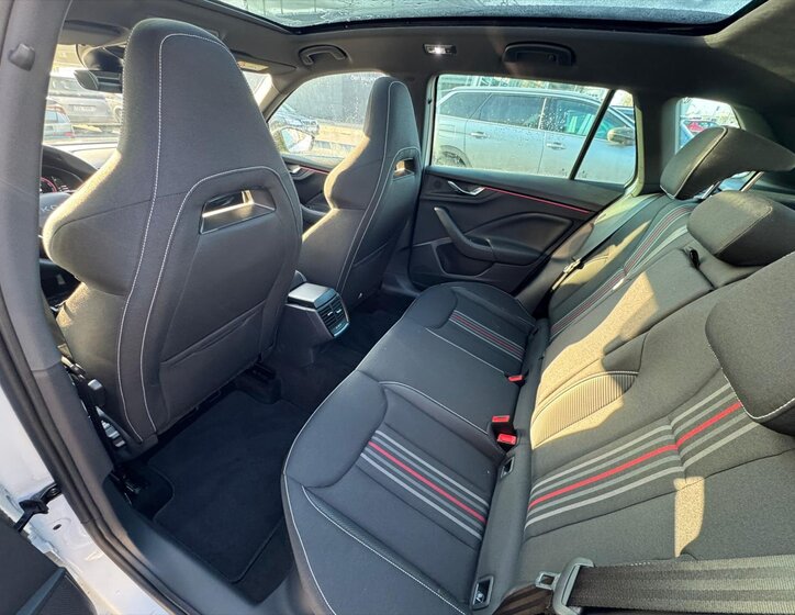 Škoda Kamiq SUV / Terénní 1,5 l 110 kw