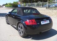 Audi TT 4