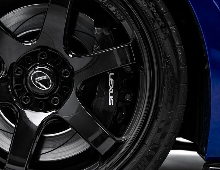 Lexus RC F Kupé 5,0 l 351 kw