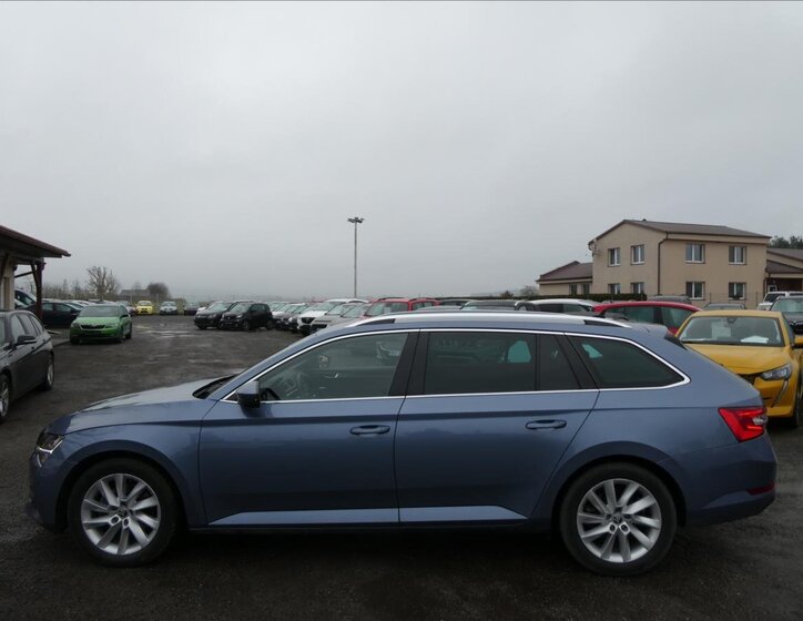 Škoda Superb Kombi 1,4 l 160 kw