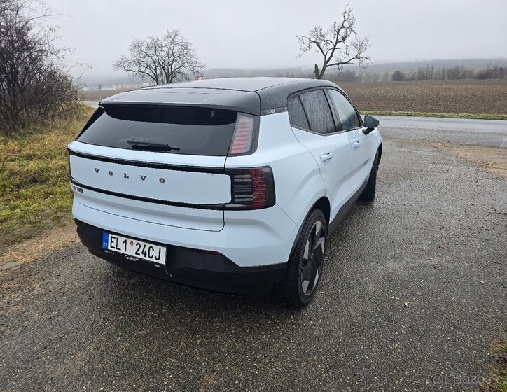 Volvo EX30 SUV 0,0 0