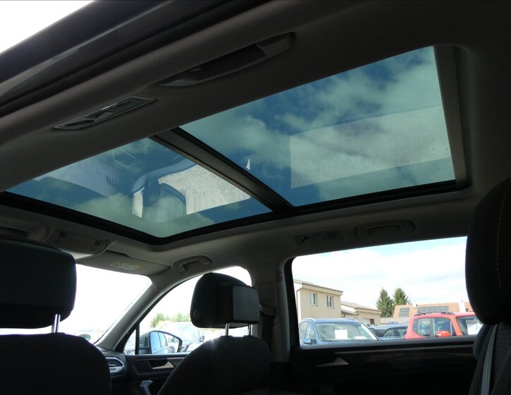 Volkswagen Tiguan Allspace SUV / Terénní 2,0 l 140 kw