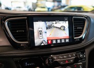 Chrysler Pacifica 28