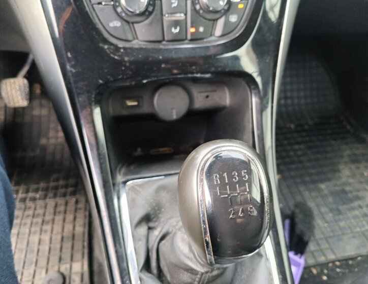 Opel Astra Sedan 1,4 l 103 kw