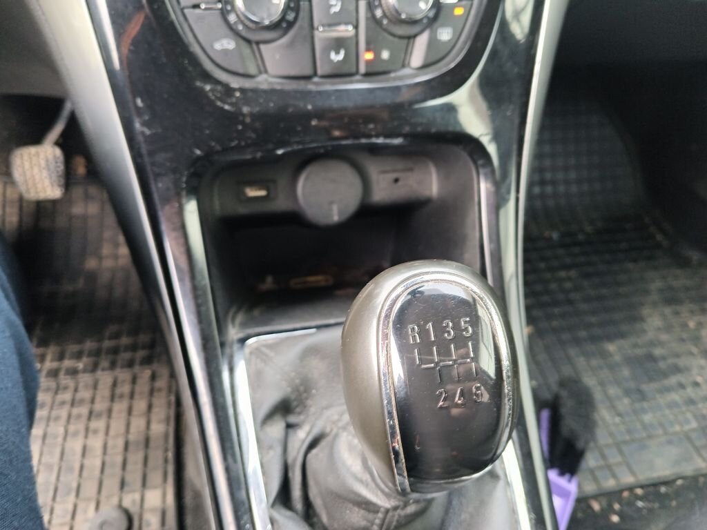 Opel Astra Sedan 1,4 l 103 kw