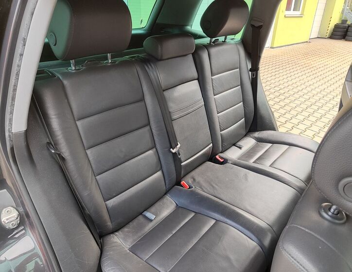 Volkswagen Touareg 13