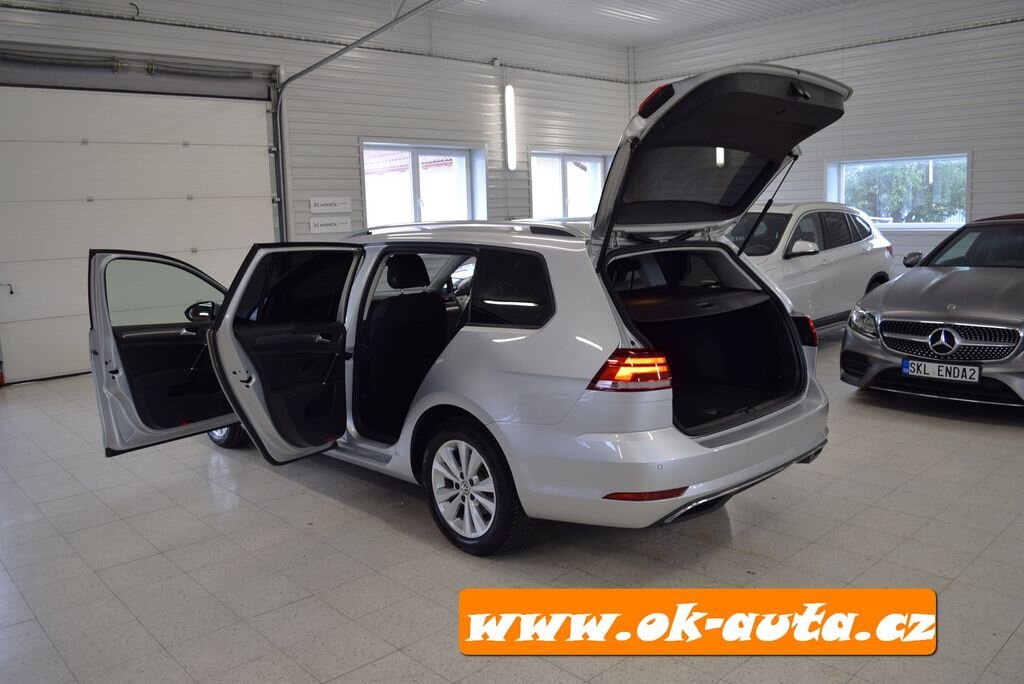 Volkswagen Golf Kombi 1,6 l 85 kw