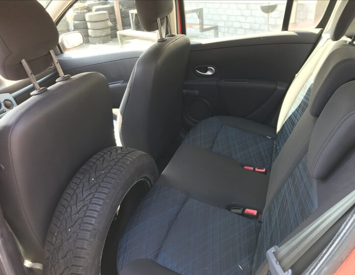 Renault Clio Hatchback 1,1 l 48 kw