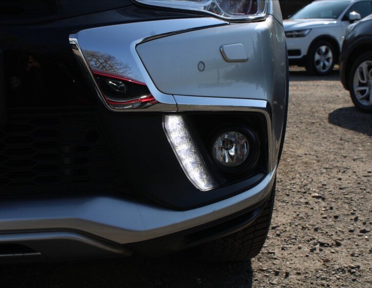 Mitsubishi ASX SUV / Terénní 1,6 l 86 kw