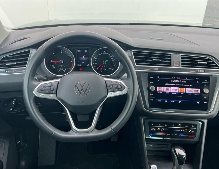 Volkswagen Tiguan 15