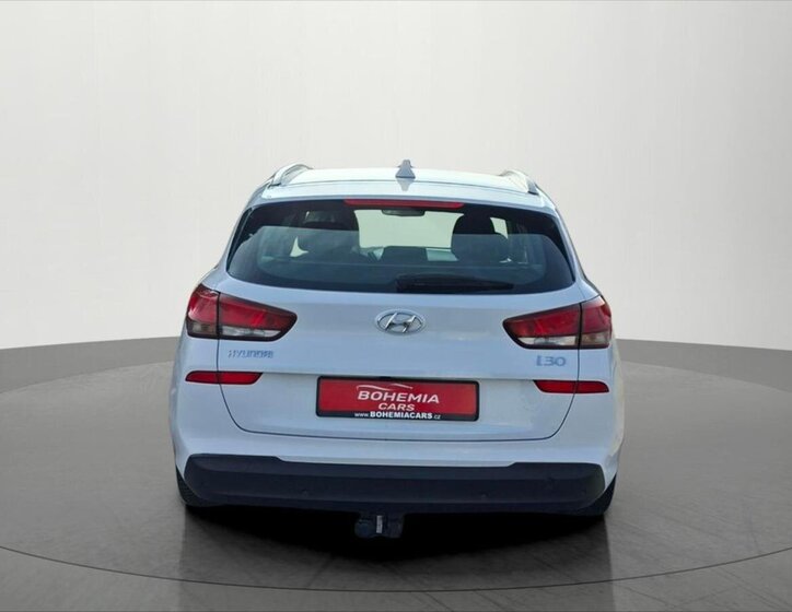 Hyundai i30 Kombi 1,6 l 85 kw