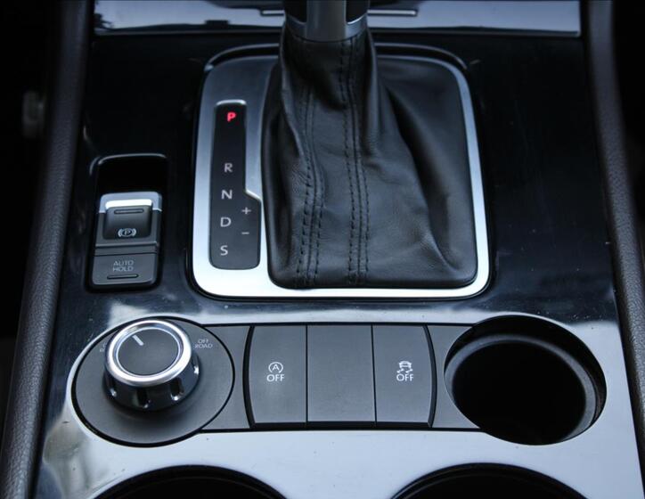 Volkswagen Touareg 24