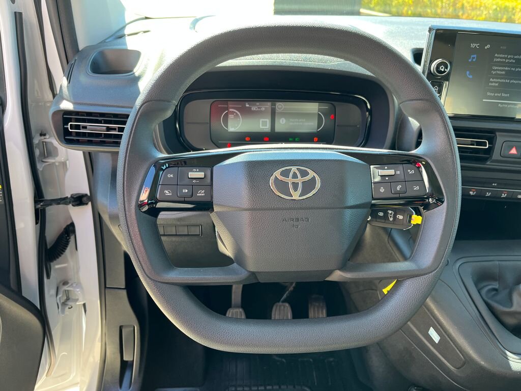 Toyota ProAce City Verso MPV 1,5 l 75 kw