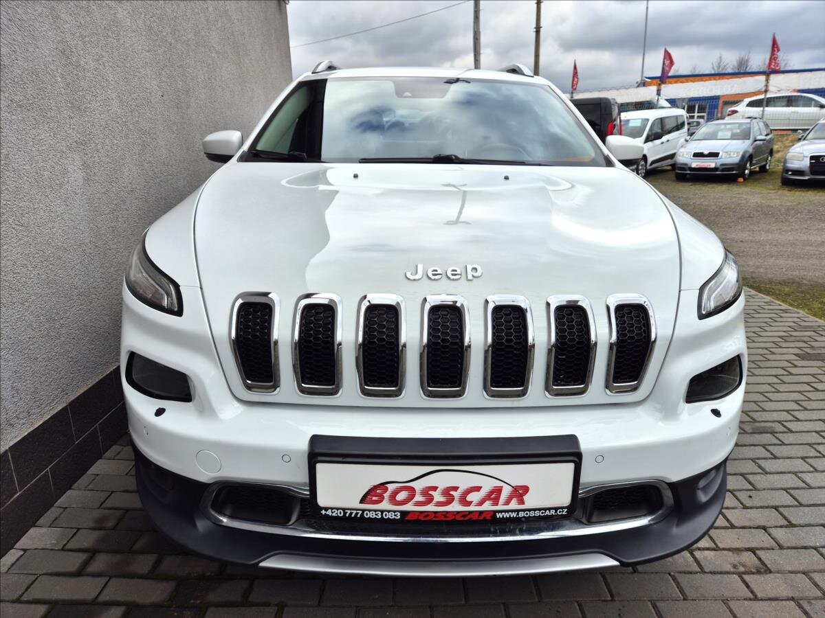 Jeep Cherokee SUV 2,2 l 147 kw
