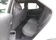 Toyota C-HR CUV 1,8 l 0