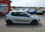 Peugeot 206 Hatchback 1,4 l 50 kw