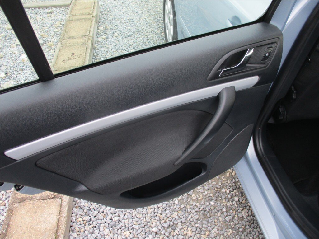 Škoda Octavia Sedan 1,4 l 90 kw